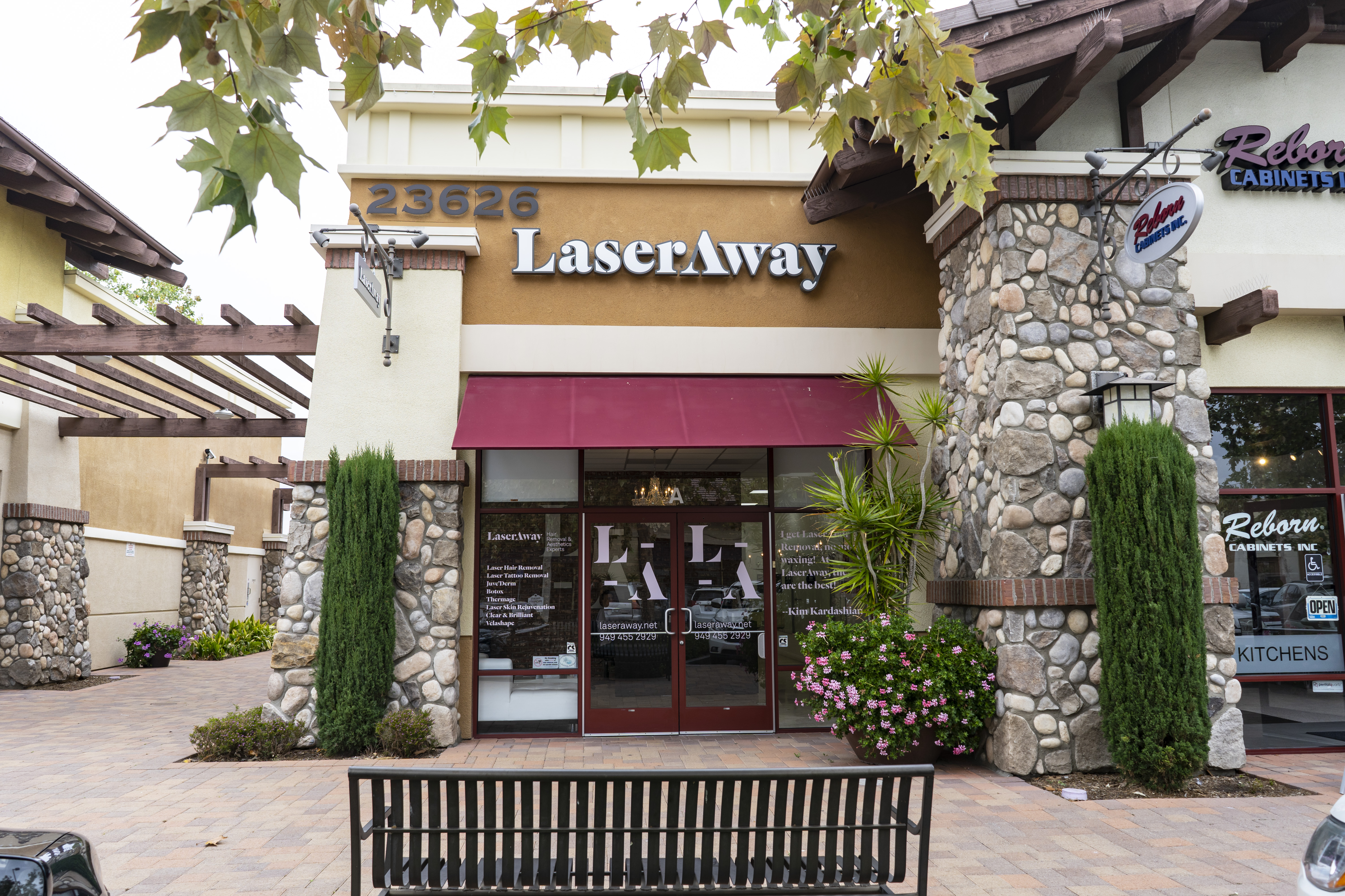 LaserAway Lake Forest Clinic Image LaserAway Lake Forest Clinic Image