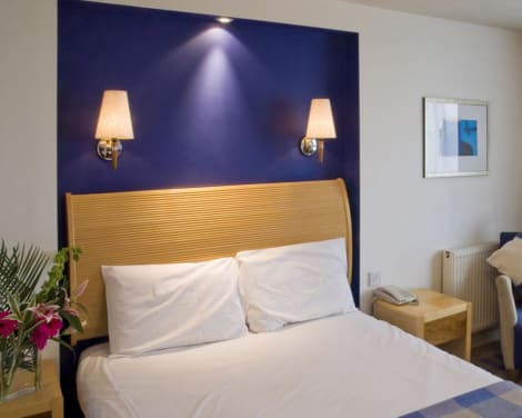 Airport Inn & Spa Manchester Hotel
