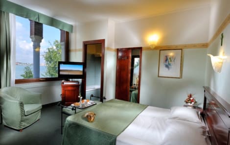 Hotel Russo Palace