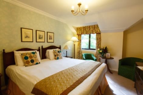 Kingston Lodge Hotel