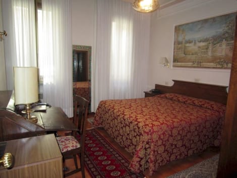 Hotel City