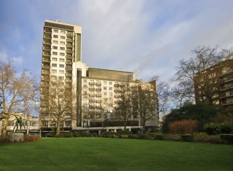 Jumeirah Carlton Tower Hotel
