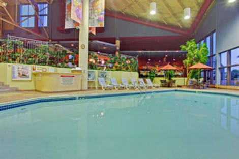 Holiday Inn TORONTO-YORKDALE Hotel