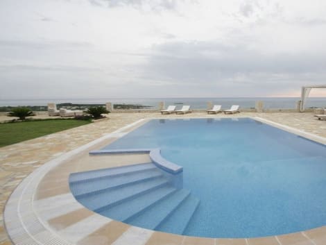 Agnanti Suites Hotel
