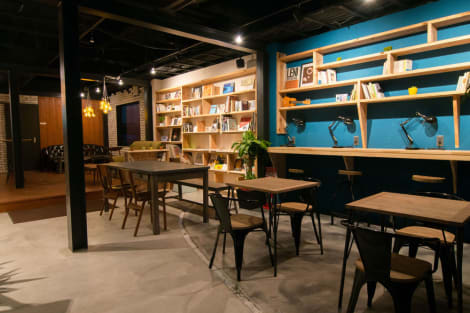 TONAGI Hostel and Cafe Hotel