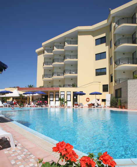 Rina Hotel