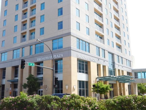 Broadway Plaza Hotel