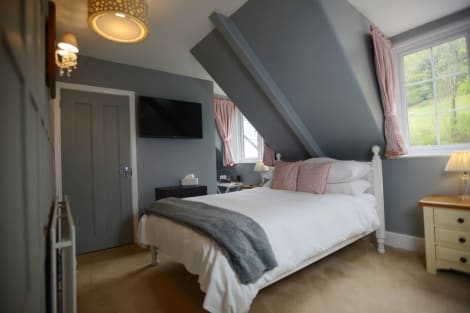 The Rock Inn Hotel
