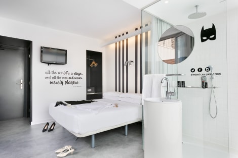 Hotel Acta Mimic