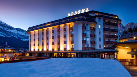 Hotel Alaska