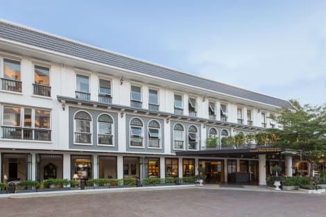 Hotel Sawaddi Patong Resort & Spa