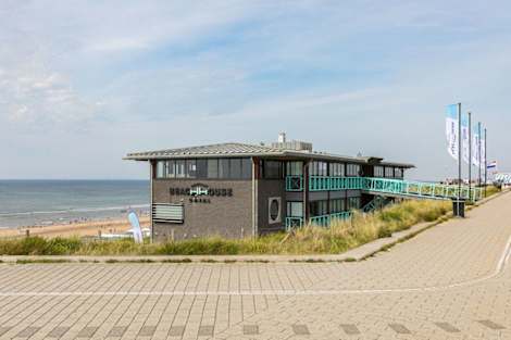 Beachhouse Hotel 
Beachhouse Hotel