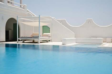 Daedalus Hotel