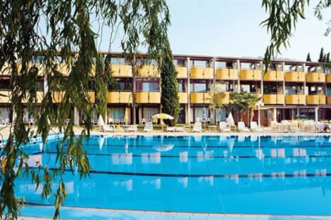 Hotel Royal Hostel