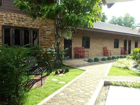 Capricorn Village
Capricorn Village