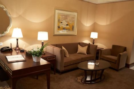 Fenyang Garden Hotel