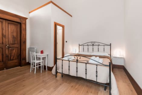 Hotel Opera Home