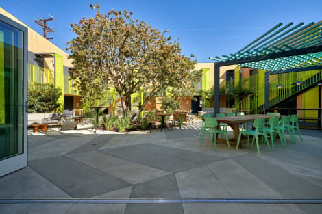 Mayumi Hotel