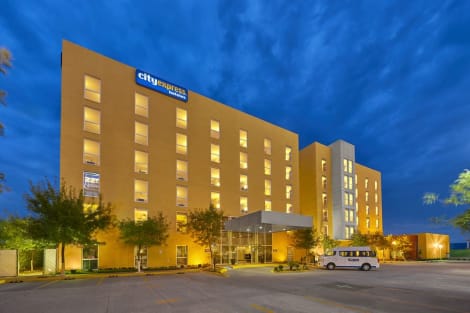 Hotel City Express Silao Aeropuerto