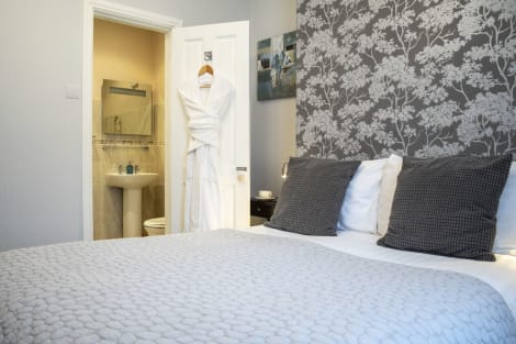Queensberry House Hotel