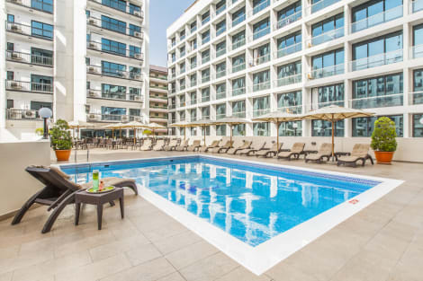 Golden Sands Hotel Apartments Hotel