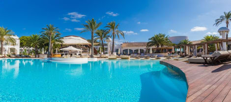 Hotel Destino Pacha Resort