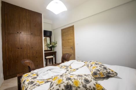 Kastro Apartments Hotel