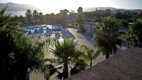 Hotel Baia dello Stretto