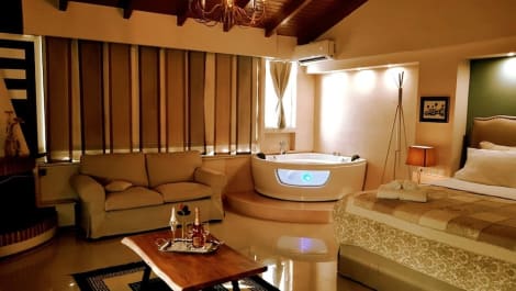 Q Suites Preveza Hotel
