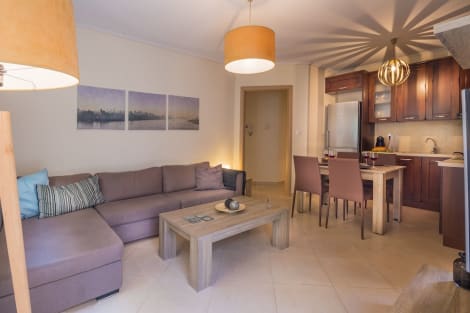 Scorpio Deluxe Apartment with Private Garden Hotel