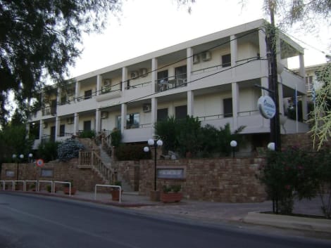 Oceania Hotel