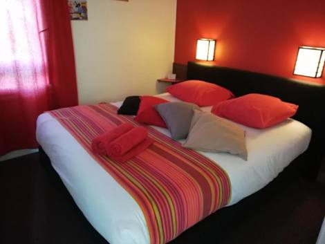 Hôtel Kyriad Direct Saintes