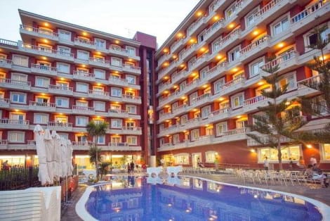 Apartahotel Acuazul
