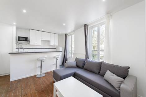 Paris Stadium of France 4 People cosy Hotel