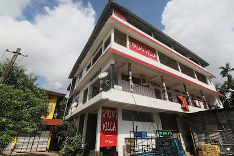 OYO 17105 Springvilla Hotel