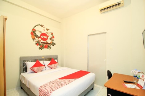 OYO 168 K 15 Residence Hotel