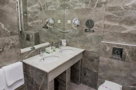 Crnogorska Kuća Hotel Podgorica Hotel