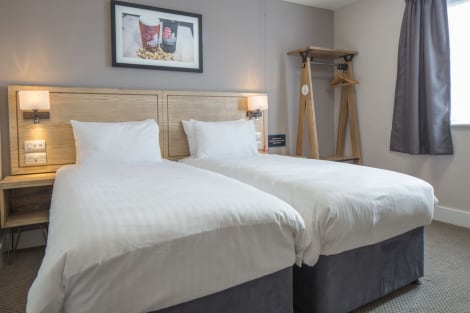 Paisley Pear, Brackley by Marston's Inns Hotel