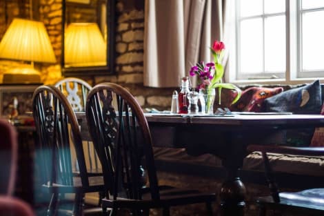 The Holford Arms - Campground Hotel