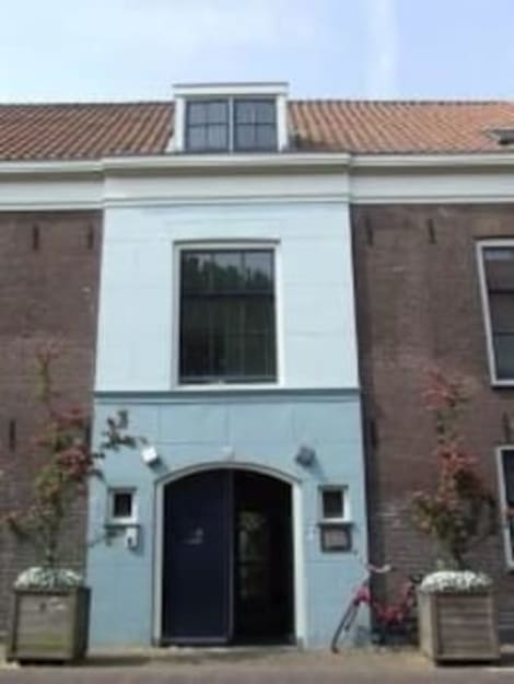 Guesthouse De Utrechtsche Dom Hotel