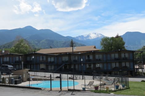 Silver Saddle Motel Hotel