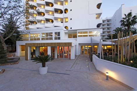 Hotel BG Pamplona