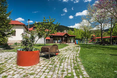 Hotel Ninemia Stay& Play