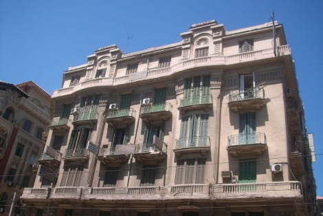 Triomphe Hostel Hotel