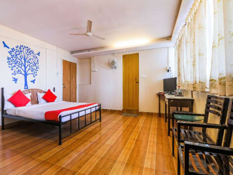 OYO 805 Hotel Manvins Hotel