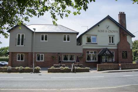 Hôtel Rose and Crown
