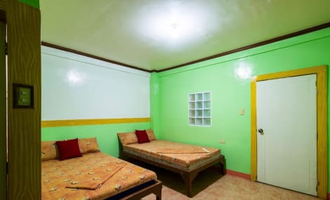 Sandra Taylor Lodge Hotel