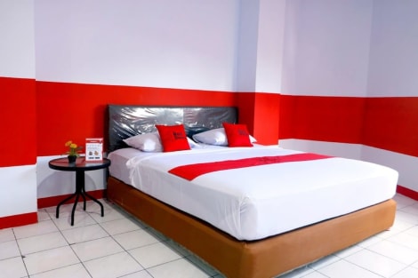 Hôtel RedDoorz Plus @ Samratulangi Manado
