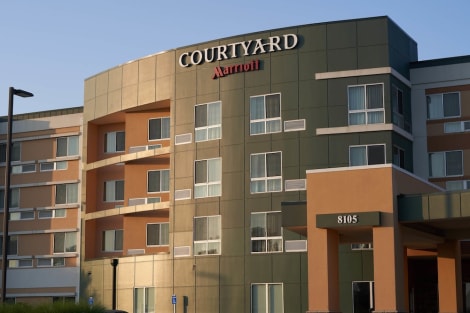 Courtyard by Marriott Evansville East Hotel