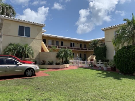 The Palms Hotel
